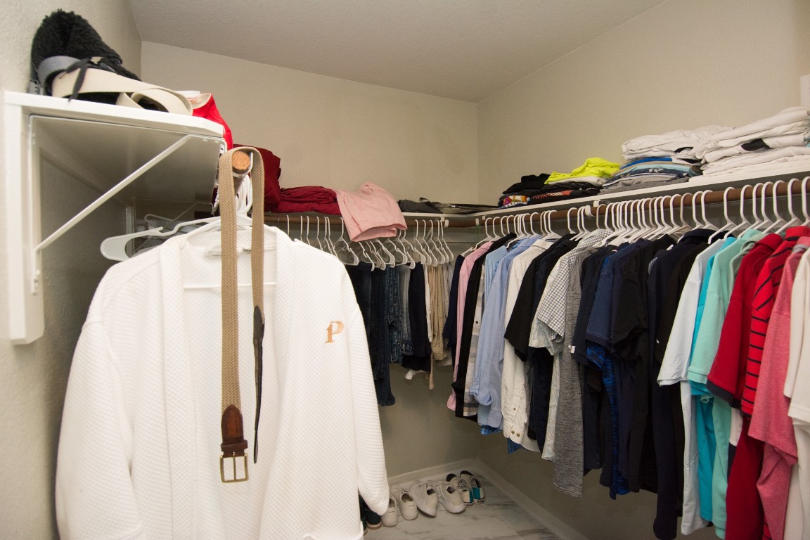 16933 Scenic Knoll Conroe, TX 77385 - Photo 23 of 36