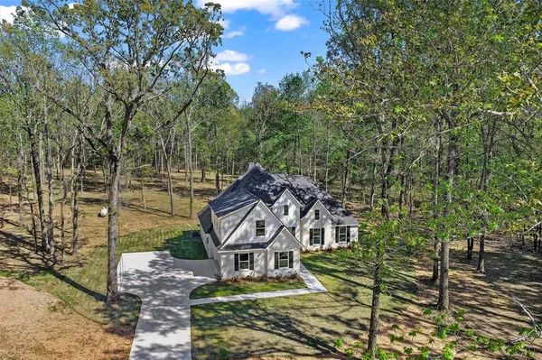 $525,000 | 920 Butler Hill Road, Benton, LA 71006