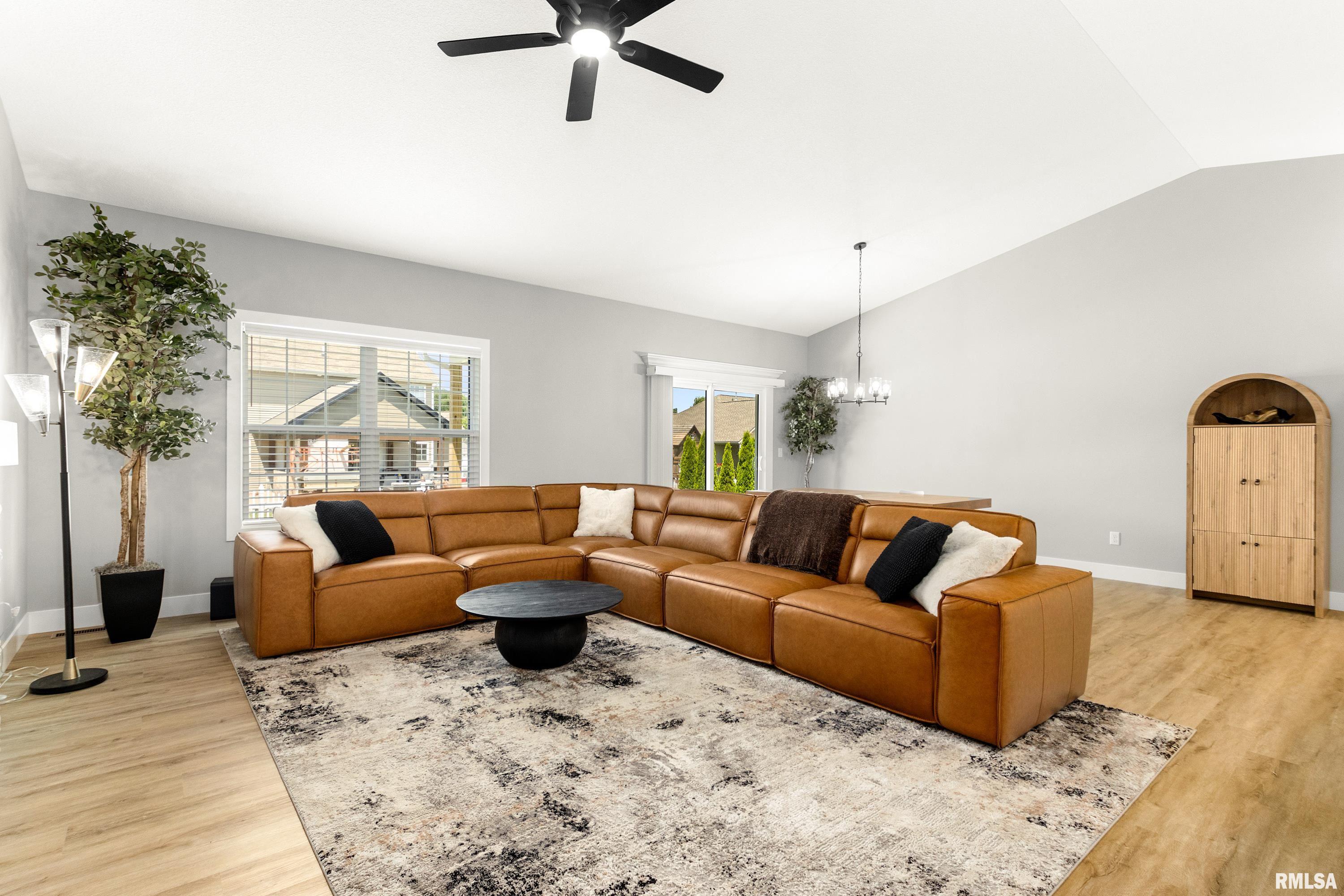 1700 Rustic Oak Drive Washington, IL 61571 - Photo 9 of 46