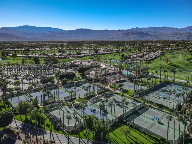 $795,018 | 38487 Gazania Circle, Palm Desert, CA 92211