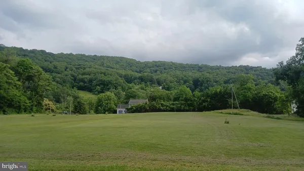 $189,000 | Carolyns Way, Linden, VA 22642