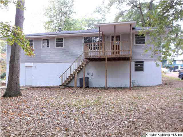 137 Greenridge Road Bessemer, AL 35023 - Photo 4 of 20