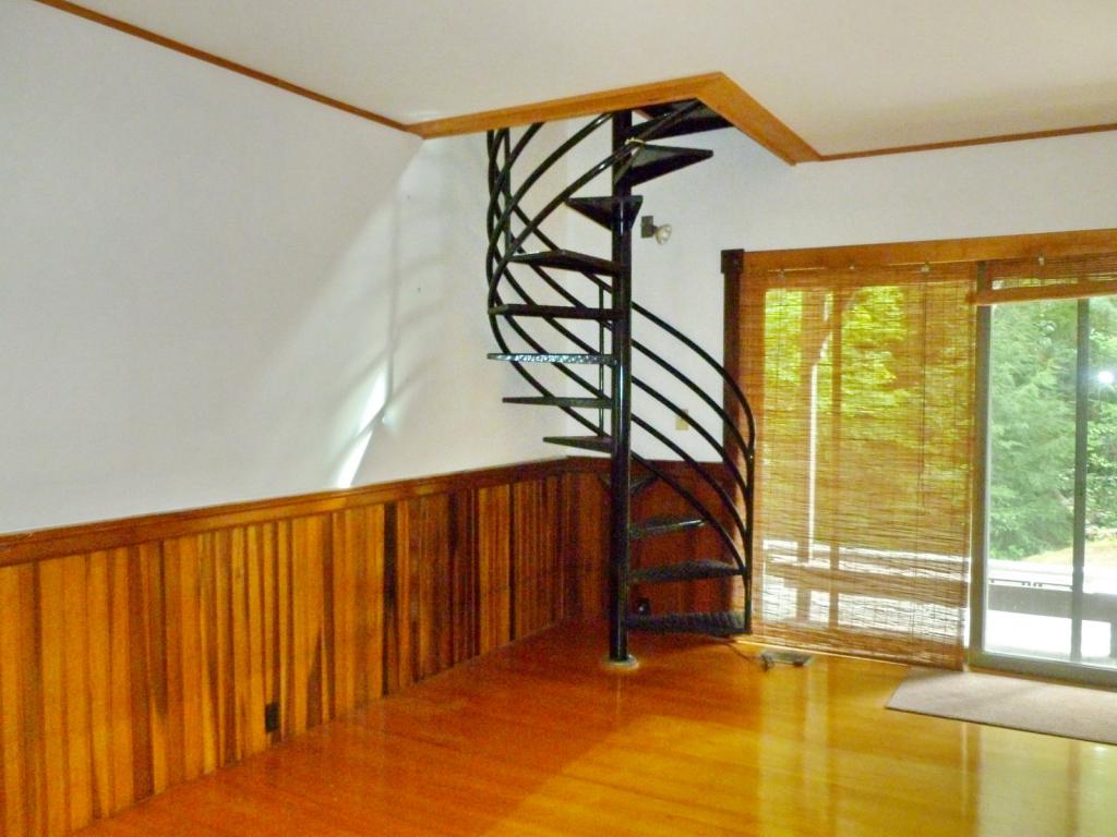 1 Muchmore Road Bethlehem, NH 03574 - Photo 12 of 31 Gallery Image 12