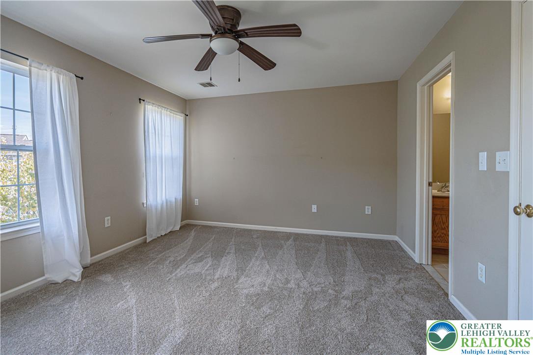 946 Nittany Court Allentown, PA 18104 - Photo 17 of 36