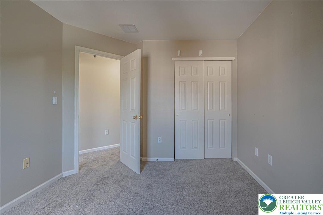 946 Nittany Court Allentown, PA 18104 - Photo 24 of 36