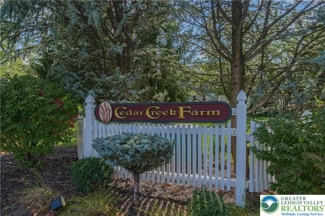 $299,900 | 946 Nittany Court, Allentown, PA 18104