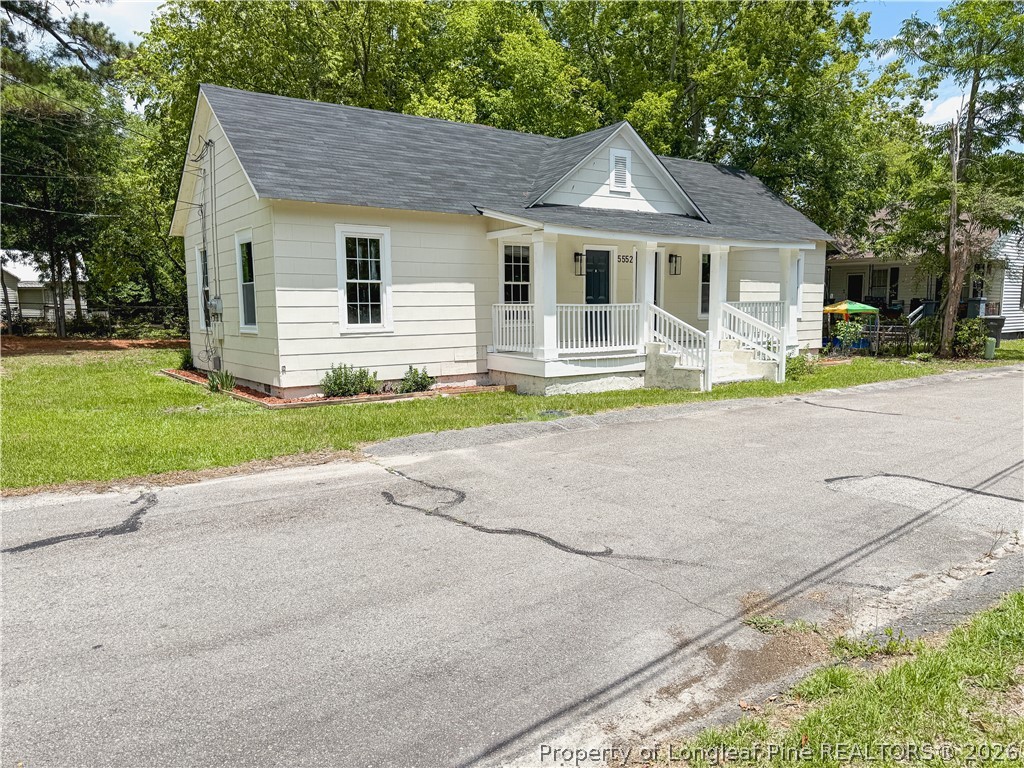 5552 River Road Hope Mills, NC 28348 - Photo 3 of 31 Gallery Image 3