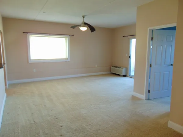 $2,000 | 200 Cove Way, Unit 101, Quincy, MA 02169