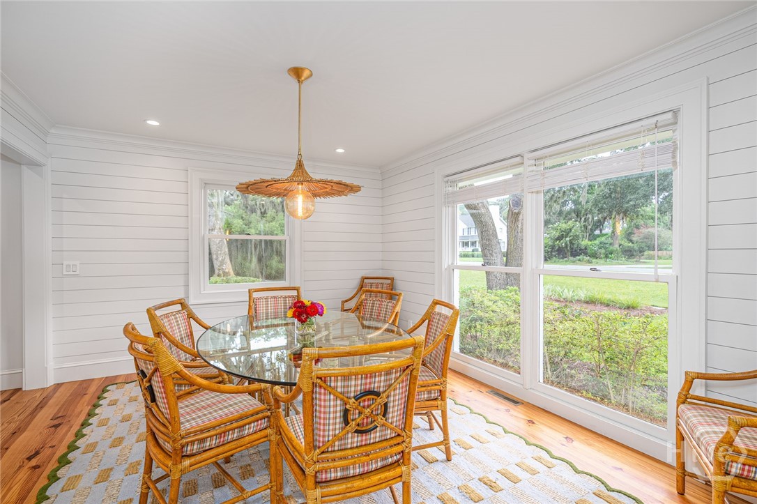 710 Bradley Point Road Savannah, GA 31410 - Photo 6 of 47