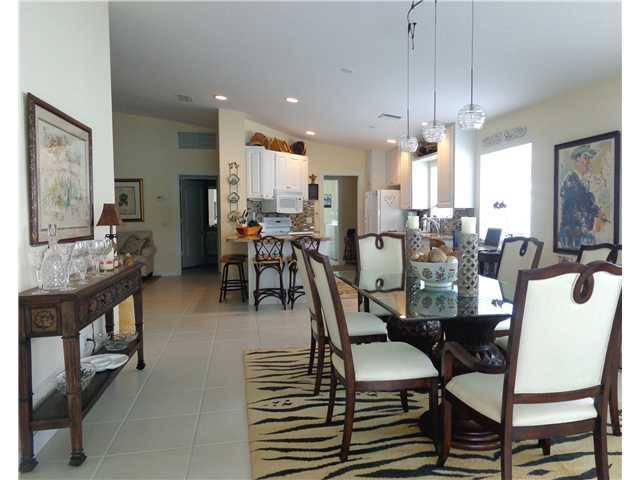 1098 Southwest Balmoral Trace Stuart, FL 34997 - Photo 12 of 25 Gallery Image 12