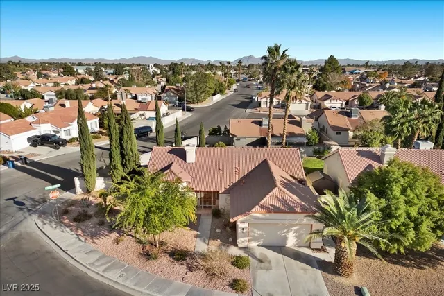 $435,000 | 2840 Sterling Silver Street, Las Vegas, NV 89108