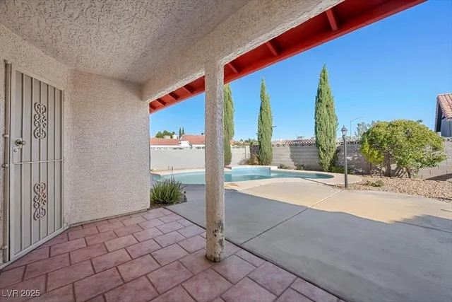 $435,000 | 2840 Sterling Silver Street, Las Vegas, NV 89108