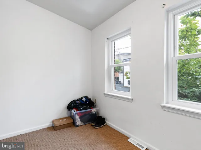 $160,000 | 831 Windsor Street, Wilmington, DE 19801