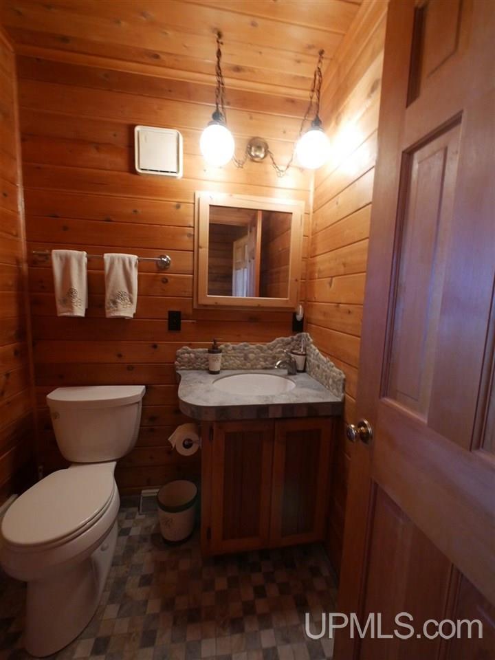 53522 Traverse River Road Lake Linden, MI 49945 - Photo 28 of 50