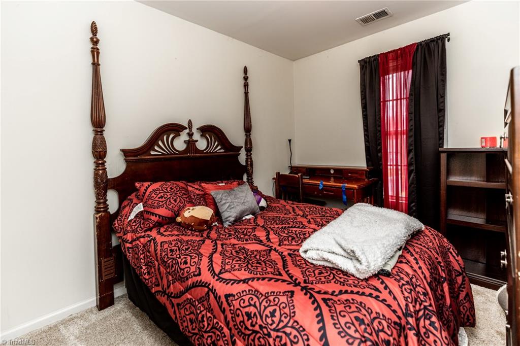 131 Spring Garden Circle High Point, NC 27260 - Photo 11 of 23 Gallery Image 11