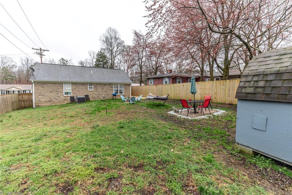 131 Spring Garden Circle High Point, NC 27260 - Photo 21 of 23 Gallery Image 21