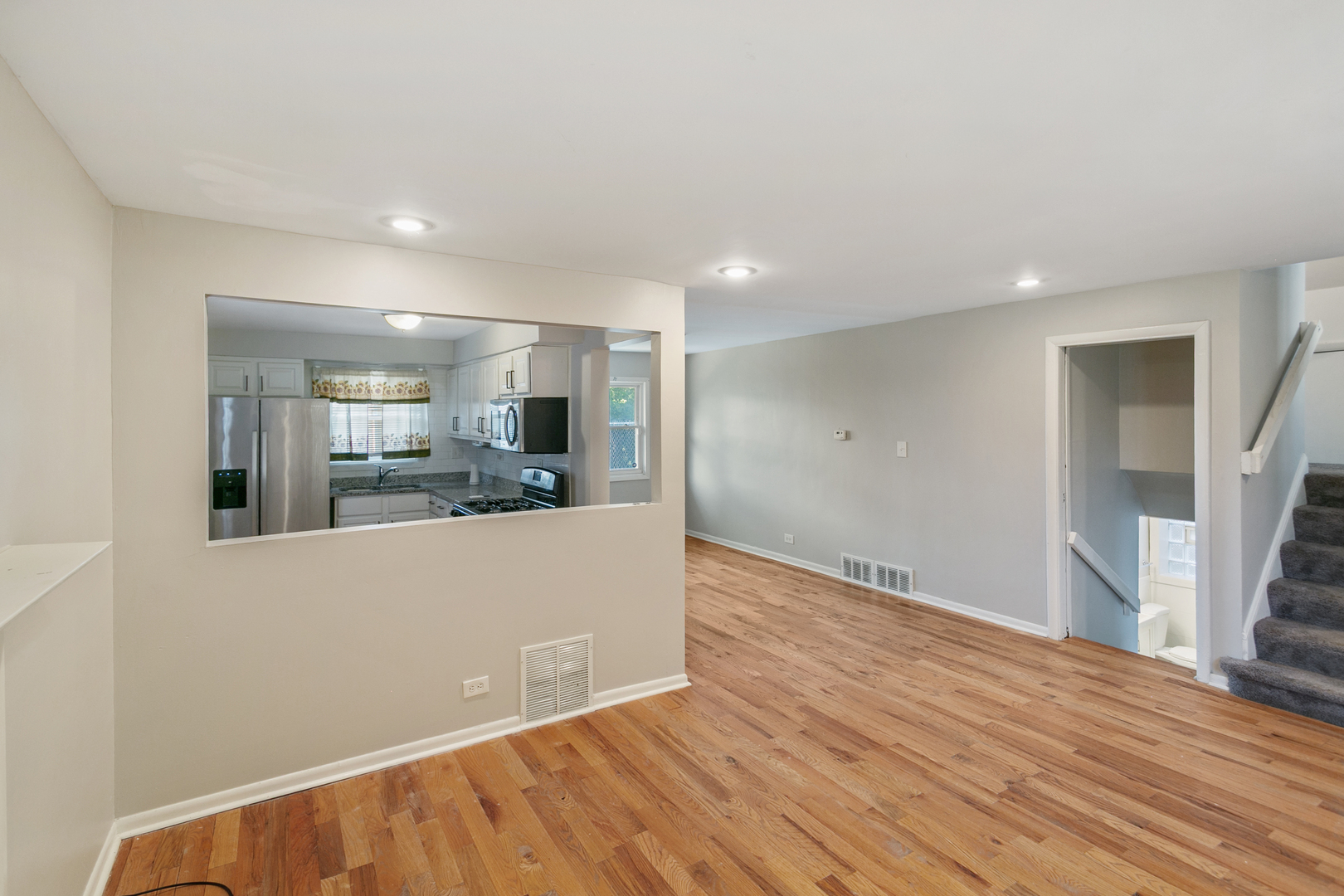 12138 South Elizabeth Street Chicago, IL 60643 - Photo 4 of 22