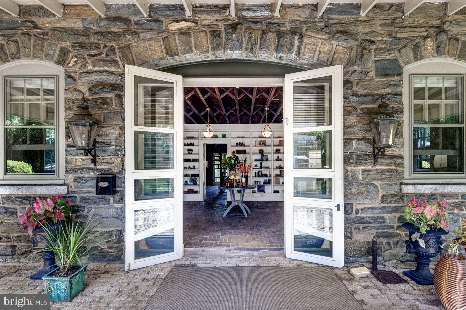 100 West Hampton Road Philadelphia, PA 19118 - Photo 2 of 41