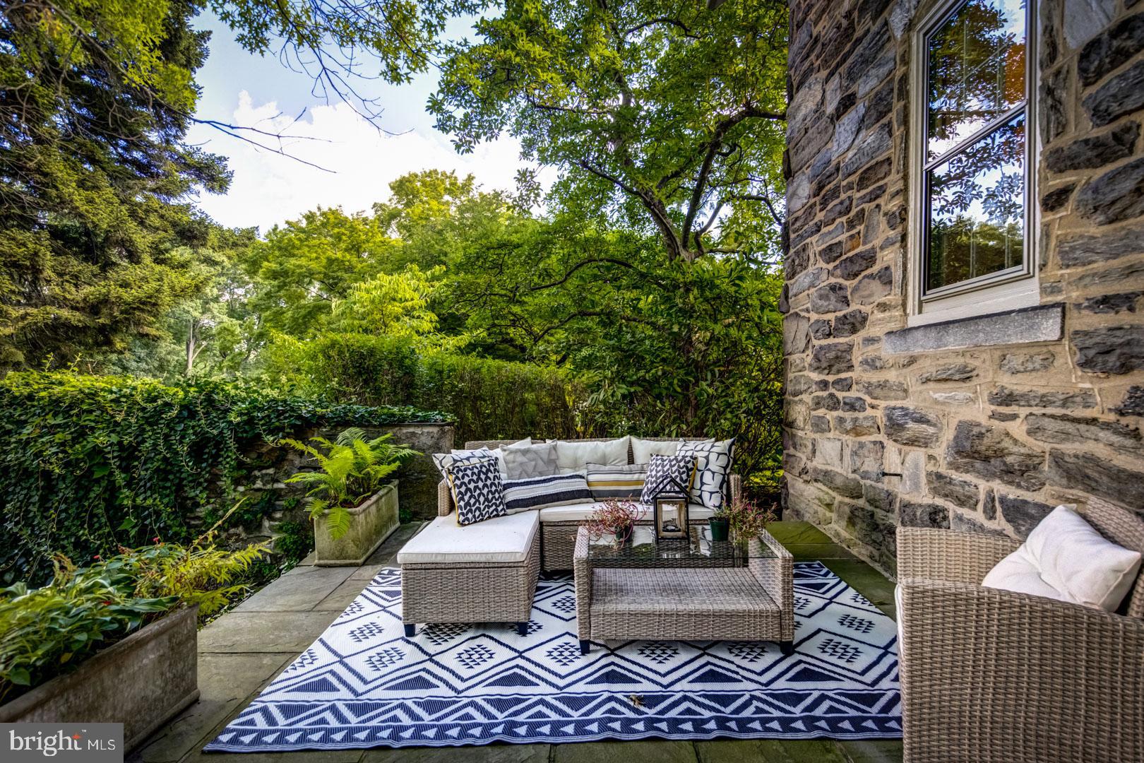 100 West Hampton Road Philadelphia, PA 19118 - Photo 36 of 41