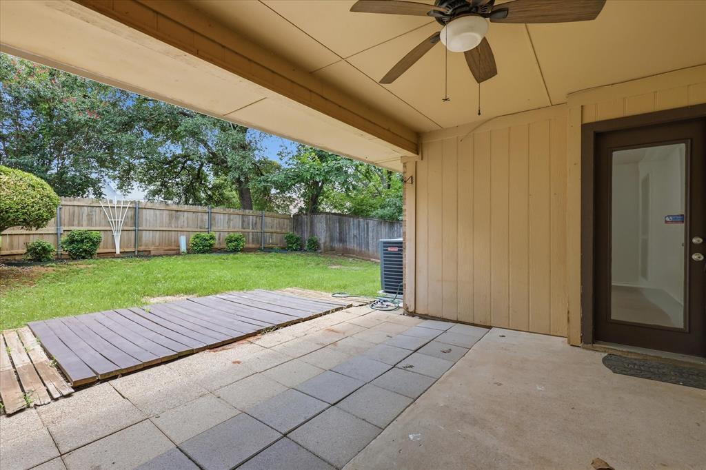 4203 Spring Meadow Lane Flower Mound, TX 75028 - Photo 14 of 15