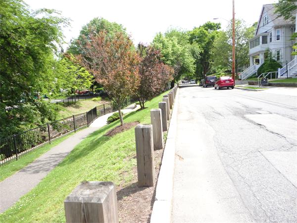 470-472 Albemarle Road Newton, MA 02460 - Photo 2 of 3