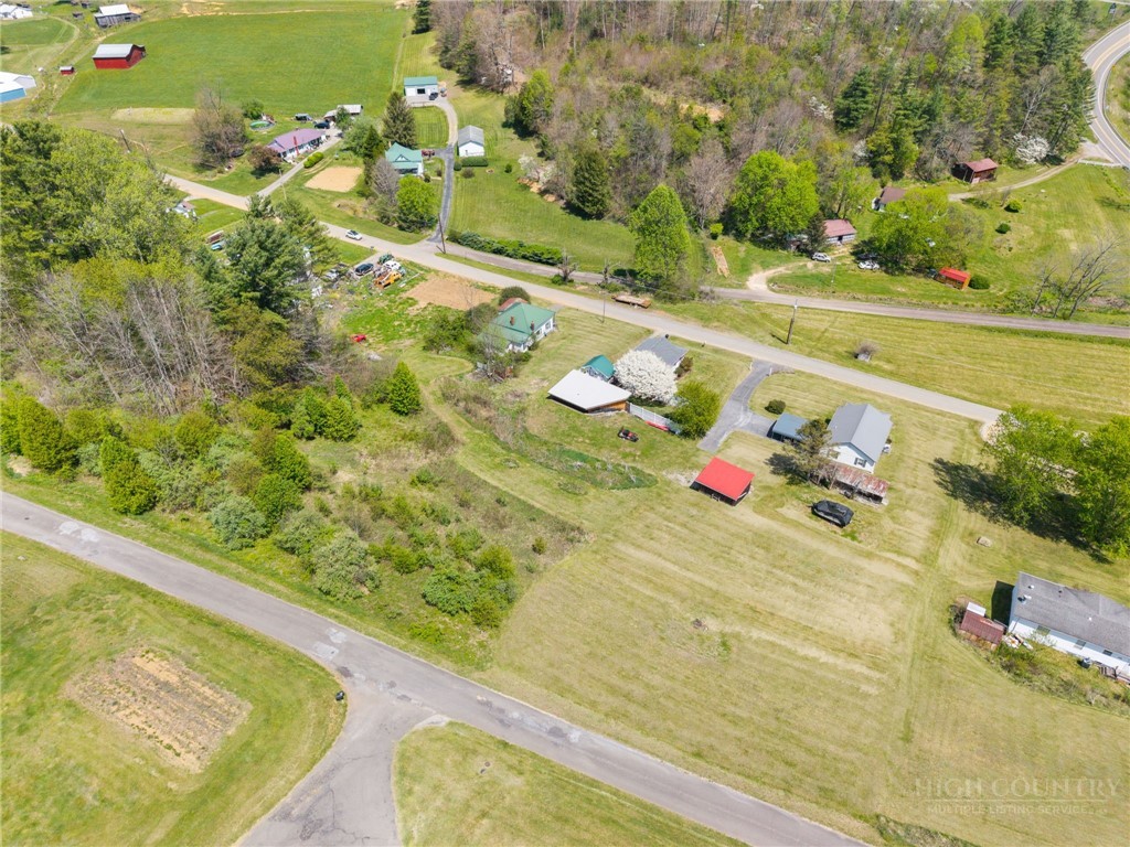 207 Main Street Butler, TN 37640 - Photo 42 of 50