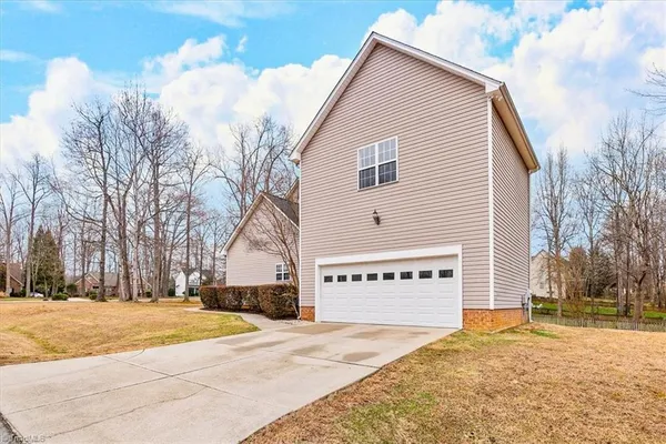 $575,000 | 7813 Wilson Farm Road, Summerfield, NC 27358