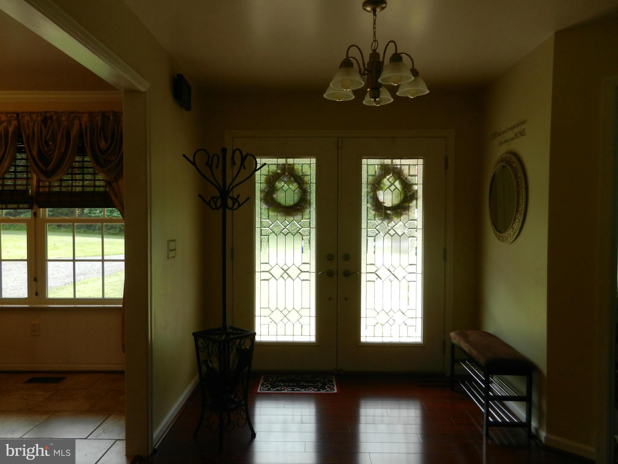 5769 Balls Mill Road Midland, VA 22728 - Photo 2 of 24 Interior (General)