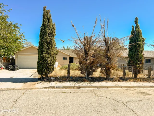 $2,600 | 3172 Shelley Street, Rosamond, CA 93560