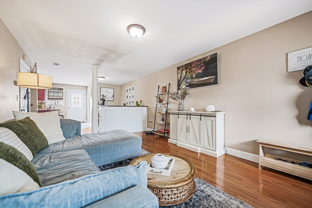 40 Winchester Lane, Unit 10 Fall River, MA 02721 - Photo 3 of 18 Gallery Image 3