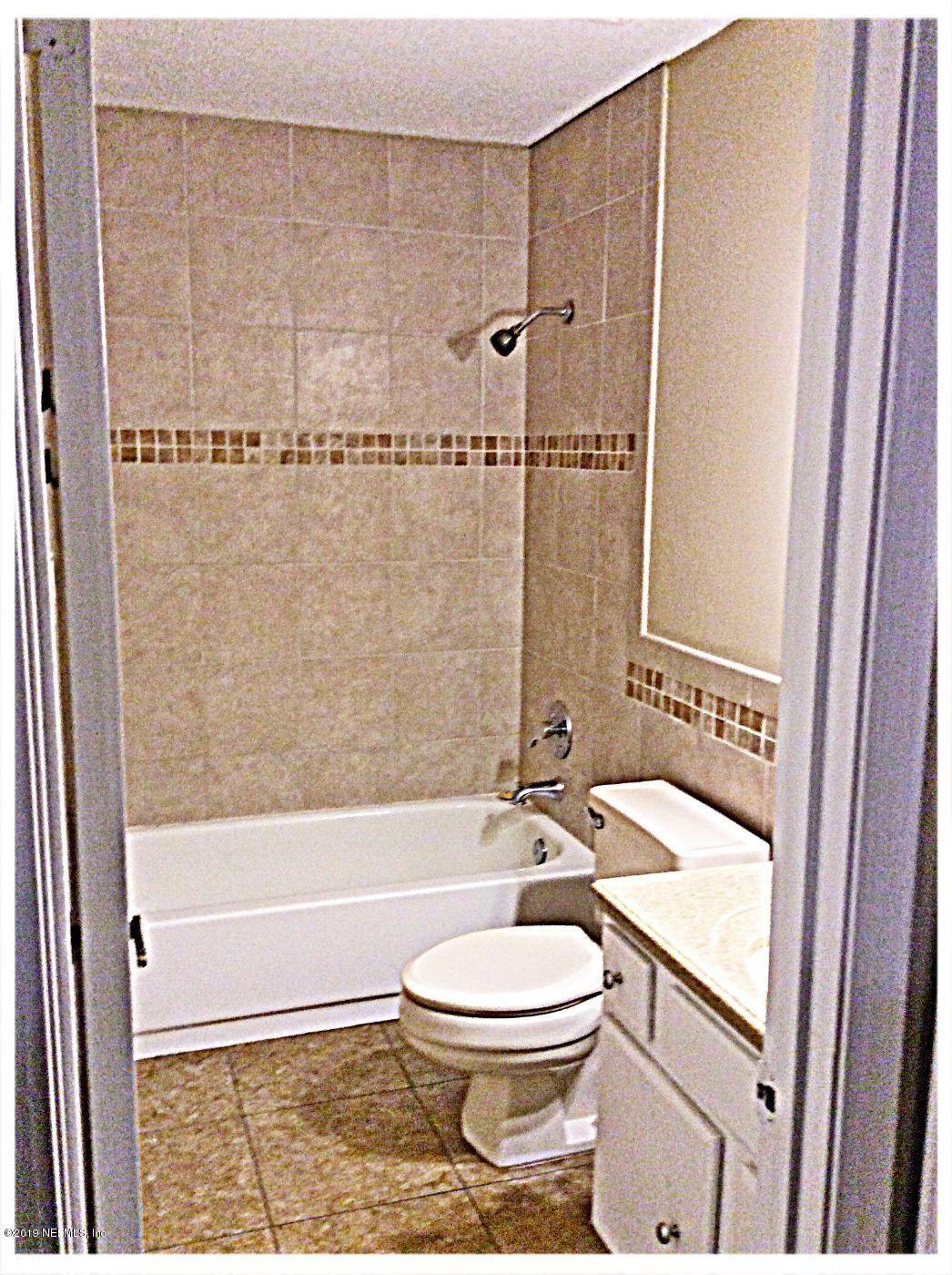 3270 Ricky Drive, Unit 1402 Jacksonville, FL 32223 - Photo 11 of 23 IMG_0116