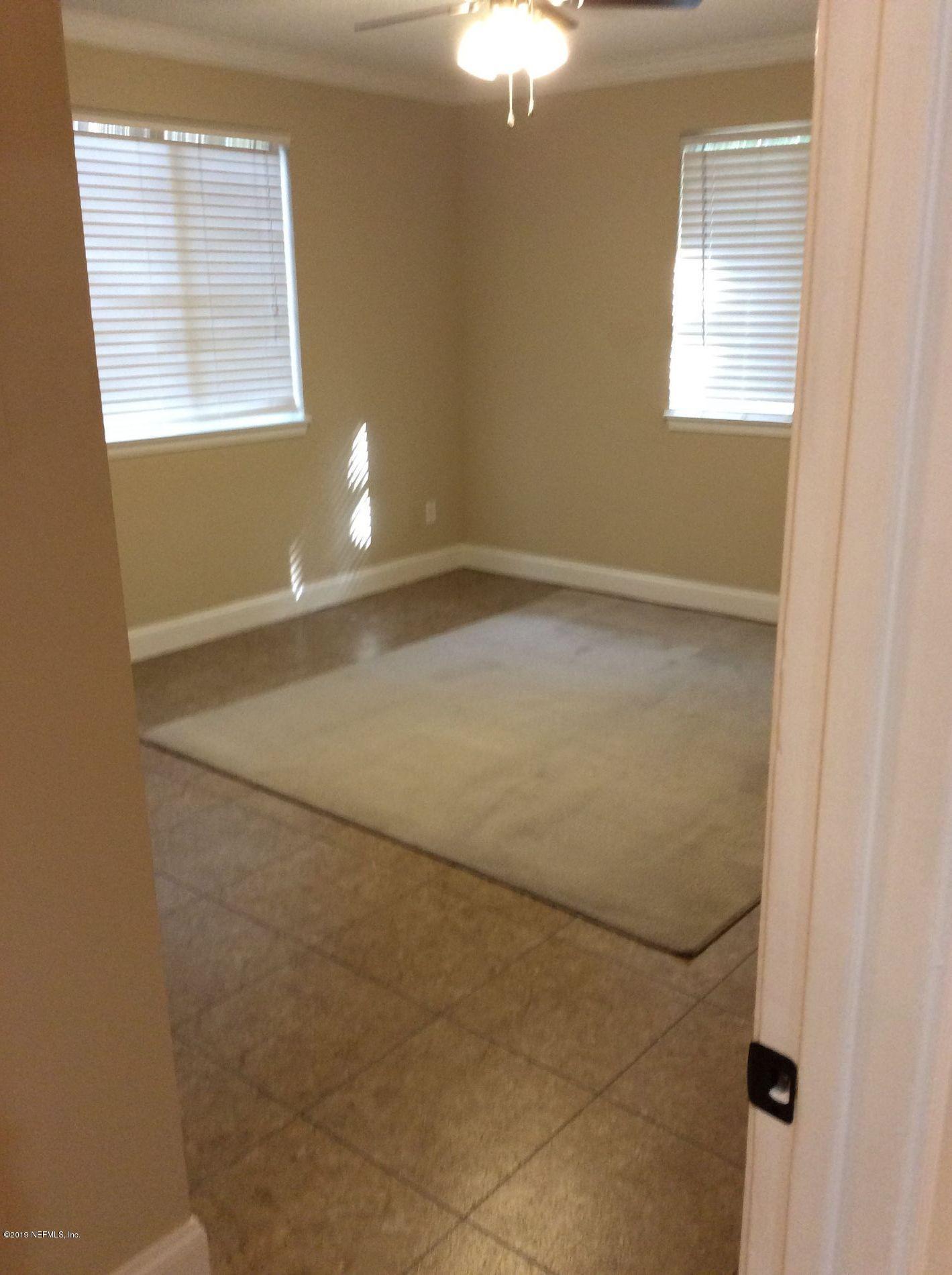 3270 Ricky Drive, Unit 1402 Jacksonville, FL 32223 - Photo 8 of 23 IMG_0053