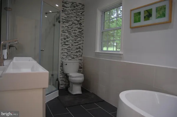 $4,850 | 1983 Horse Shoe Drive, Vienna, VA 22182