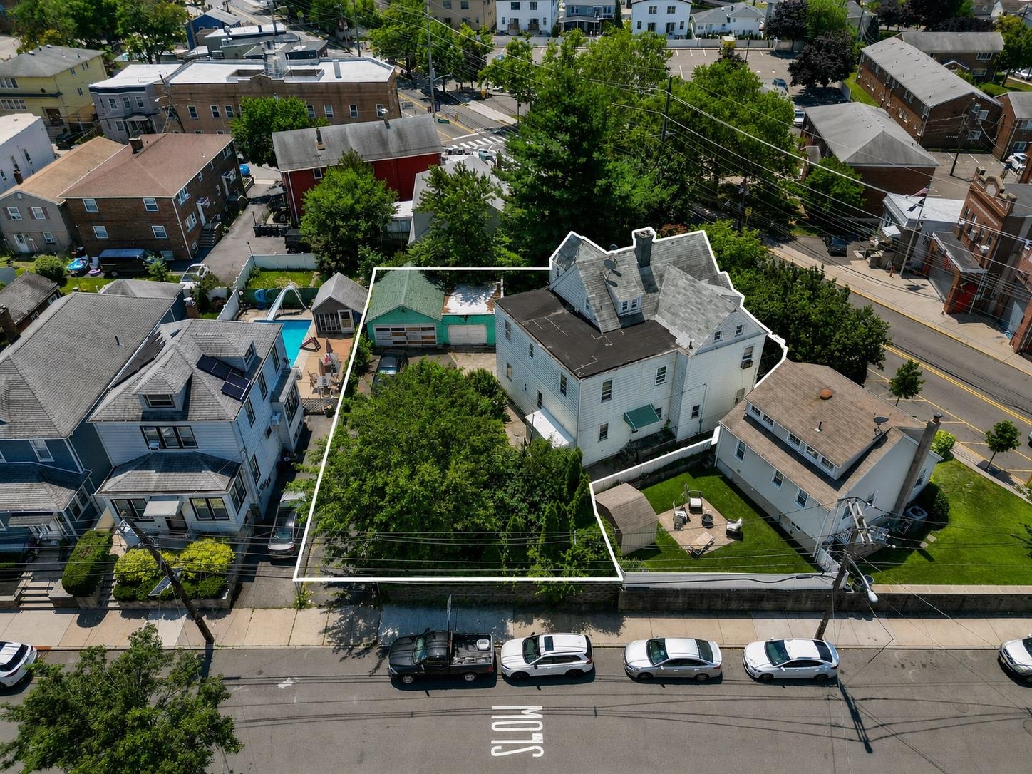 1560 Paterson Plank Road Secaucus, NJ 07094 - Photo 2 of 7