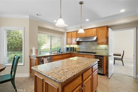 $1,699,995 | 2811 North Roxbury Street, Orange, CA 92867