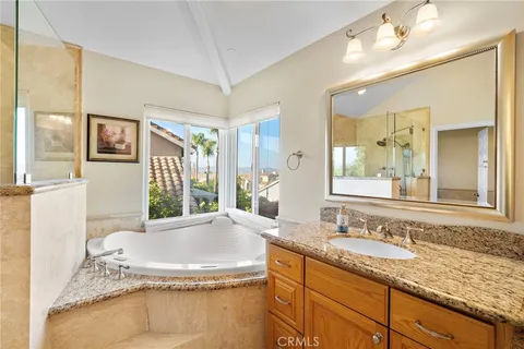 $1,699,995 | 2811 North Roxbury Street, Orange, CA 92867