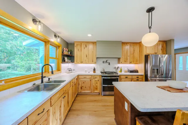 $379,900 | 50743 Highway 71, Bemidji, MN 56601