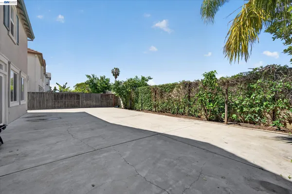 $3,750 | 244 Balsam Street, Pittsburg, CA 94565