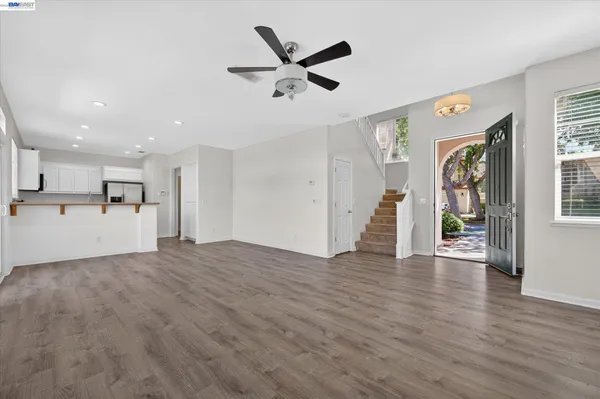 $3,750 | 244 Balsam Street, Pittsburg, CA 94565