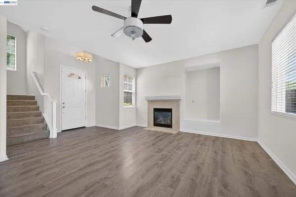 $3,750 | 244 Balsam Street, Pittsburg, CA 94565