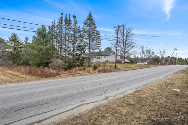 $320,000 | 42 A Wardtown Road, Freeport, ME 04032