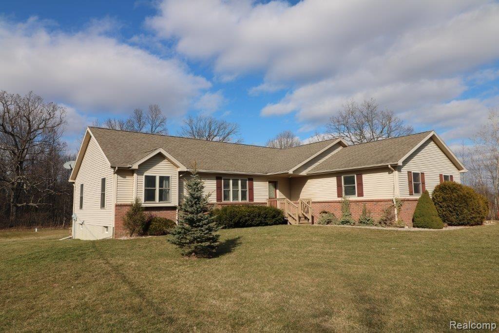 8117 Petz Road Imlay City, MI 48444 - Photo 32 of 33 004.jpg