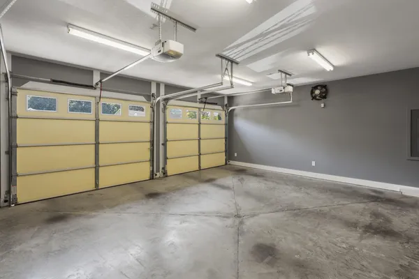 $545,000 | 509 Thoroughbred Drive Northwest, Cleveland, TN 37312