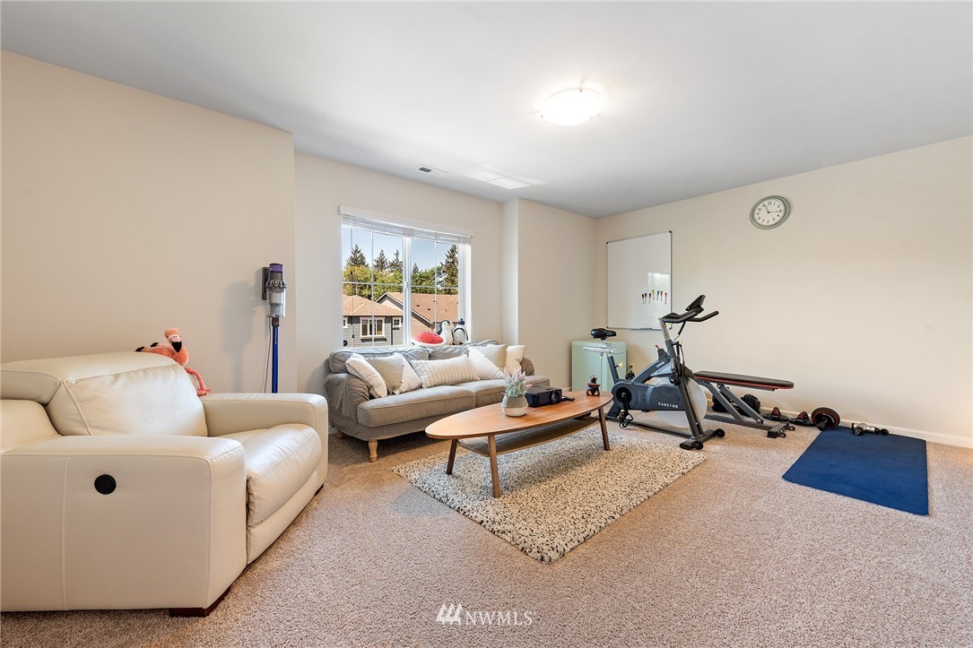 20304 85th Place Northeast Bothell, WA 98011 - Photo 18 of 25