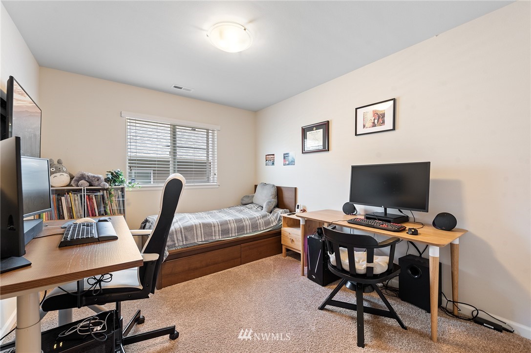 20304 85th Place Northeast Bothell, WA 98011 - Photo 20 of 25