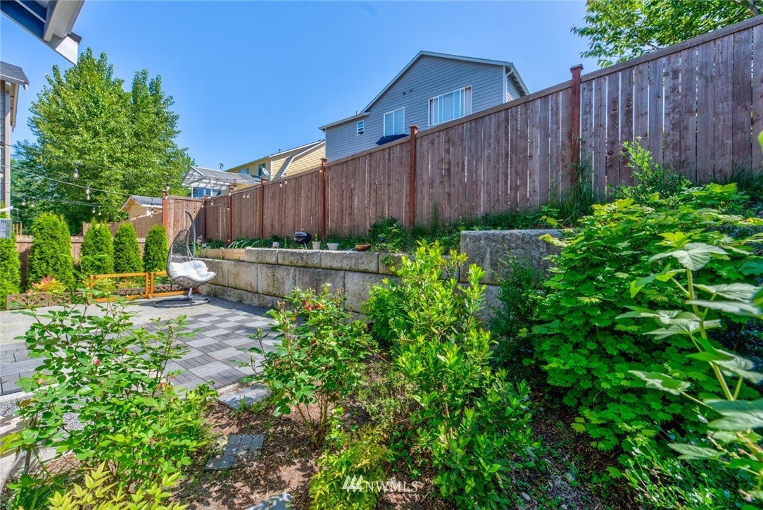 20304 85th Place Northeast Bothell, WA 98011 - Photo 23 of 25