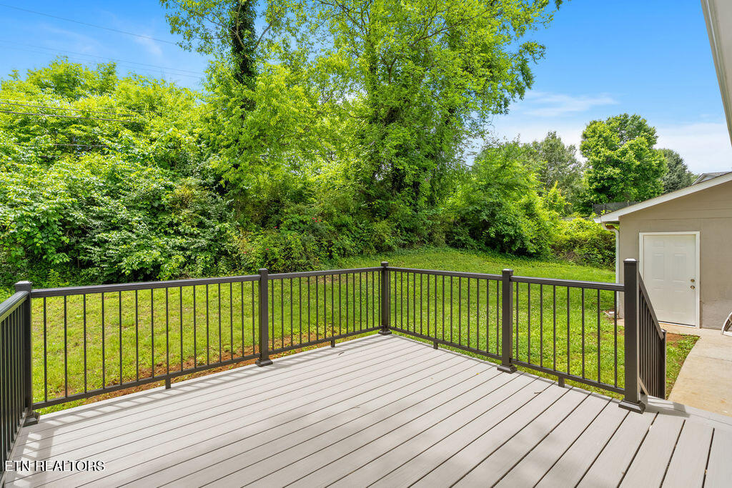 7601 Ashcroft Way Powell, TN 37849 - Photo 9 of 34 DSC02748