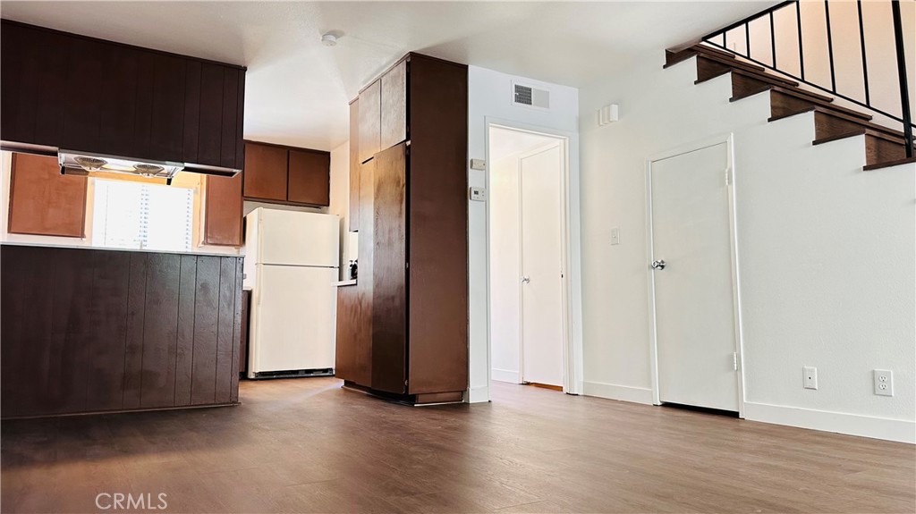 809 South 4th Street, Unit 5 Alhambra, CA 91801 - Photo 9 of 31