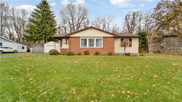 $240,000 | 3436 Ridge Road, Williamson, NY 14589