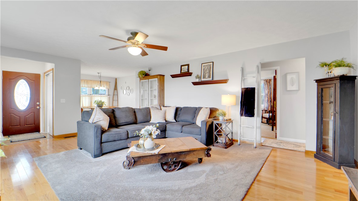 3436 Ridge Road Williamson, NY 14589 - Photo 17 of 43